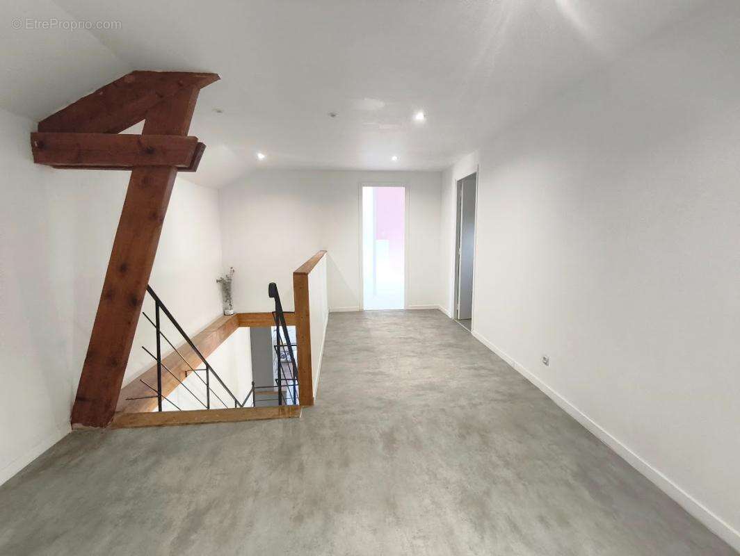 Maison à MONTMIRAIL