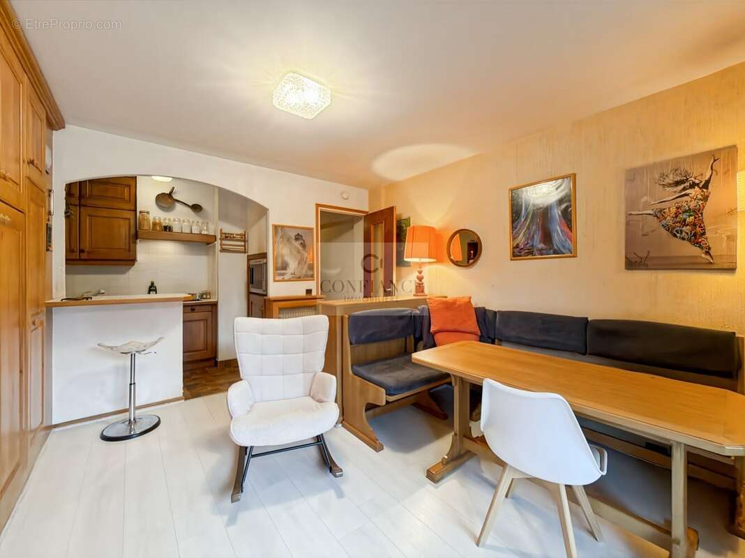 Appartement à SAINT-ETIENNE-DE-TINEE