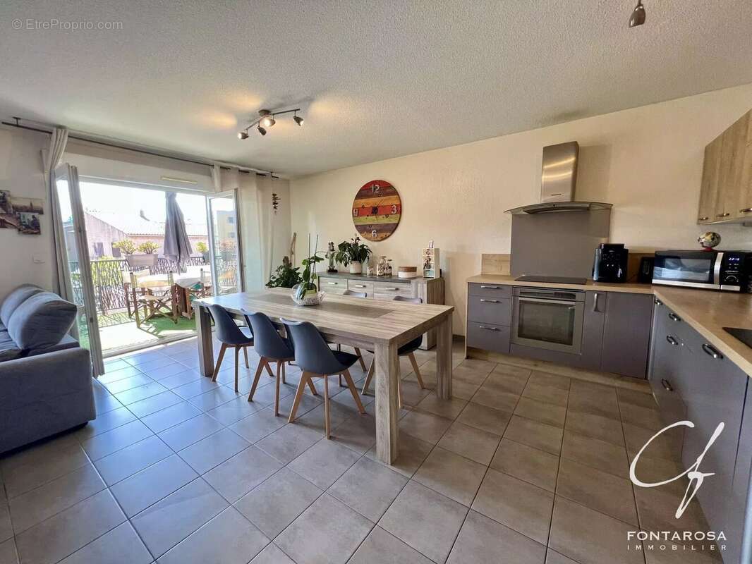Appartement 4 pièces – Dernier étage avec ascenseur – Garage et stationnement – Secteur Hôpital de Fréjus - photo 3