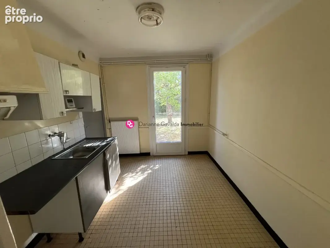 Maison 4 pièces 82 m² à vendre à Livinhac-Le-Haut (12300) - photo 2