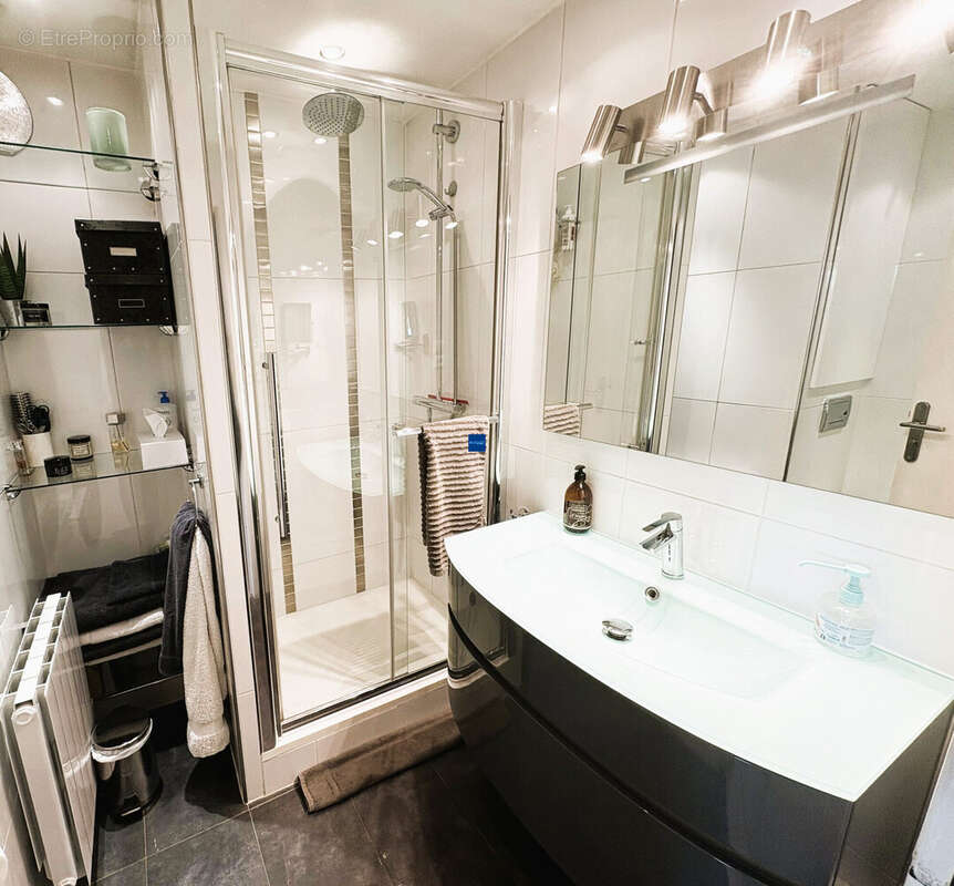 Appartement à LA LONDE-LES-MAURES