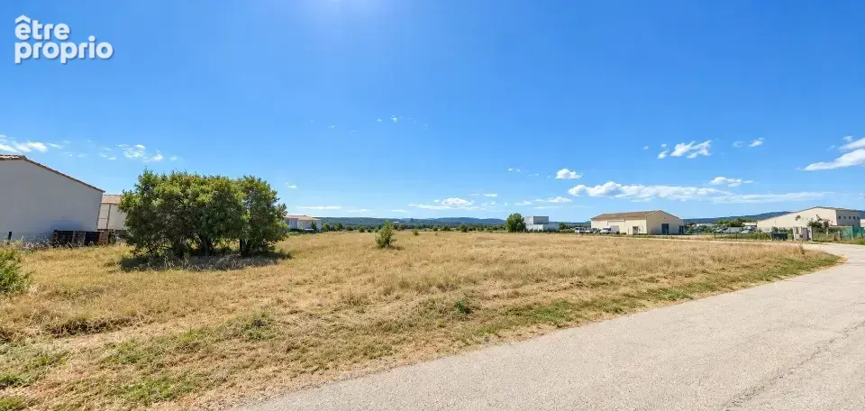 Terrain 739 m² à vendre à Vinon-Sur-Verdon (83560) - photo 3