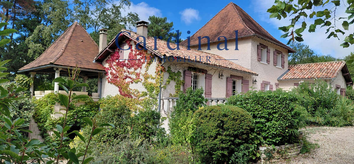 Maison à COURSAC