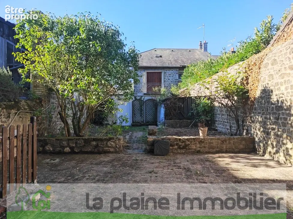 Maison de ville avec garage La Ferte Mace - photo 12