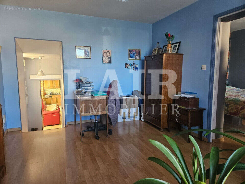 Maison à VILLAINES-LA-JUHEL