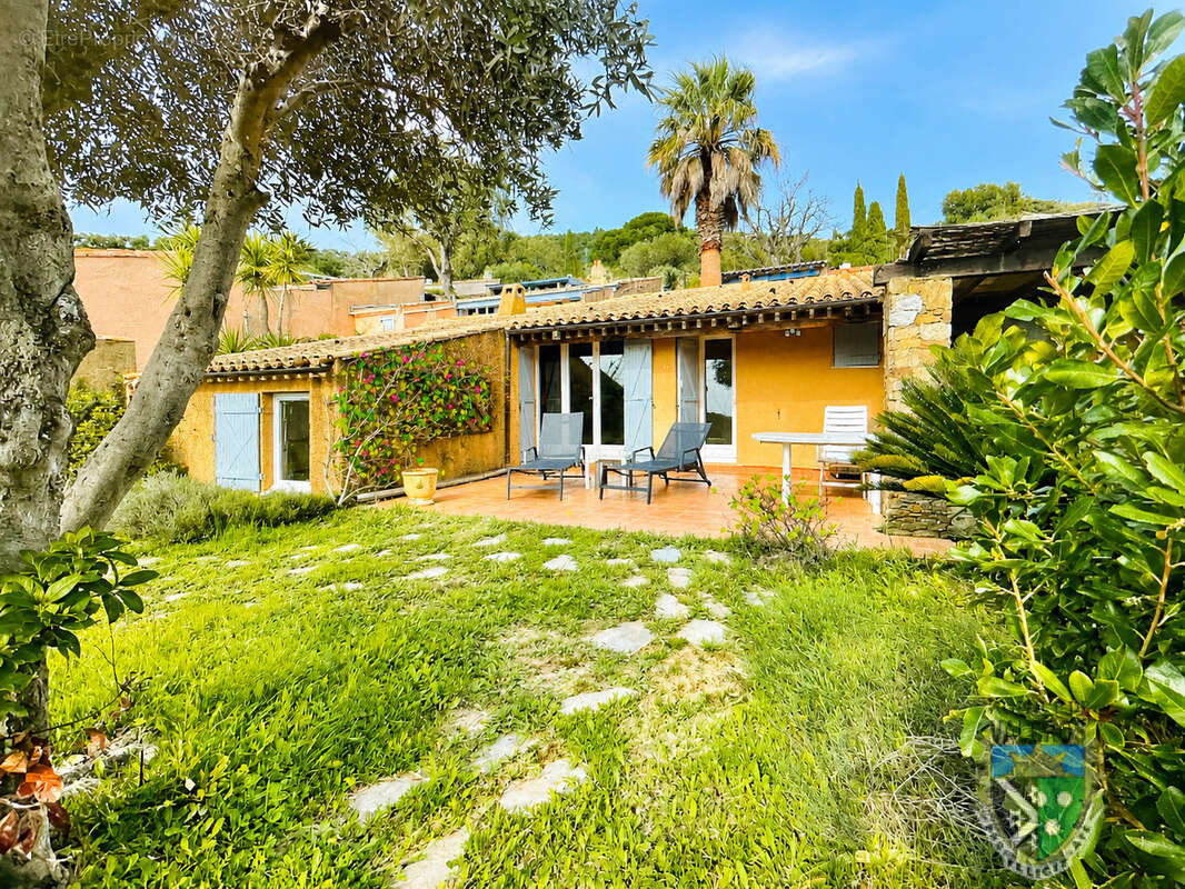 Jolie maison provencale de type 4 avec jardin  garage a valcros - photo 2