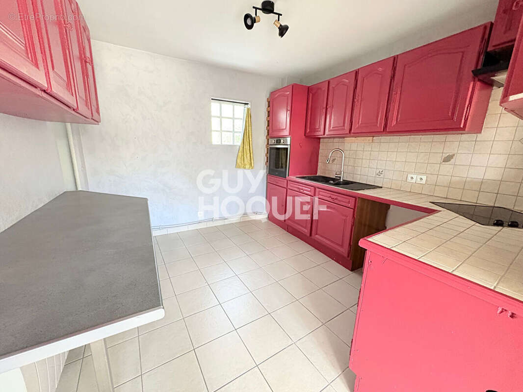 Maison à OISSEL