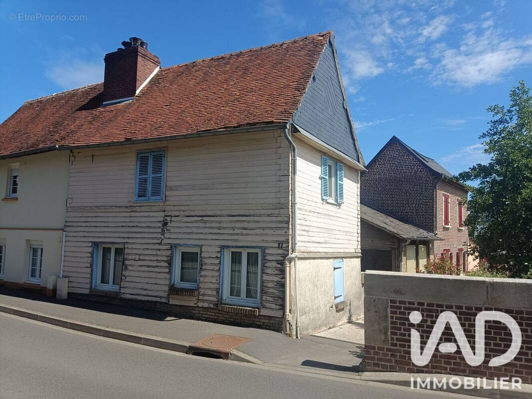 Photo 1 - Maison à QUIEVRECOURT