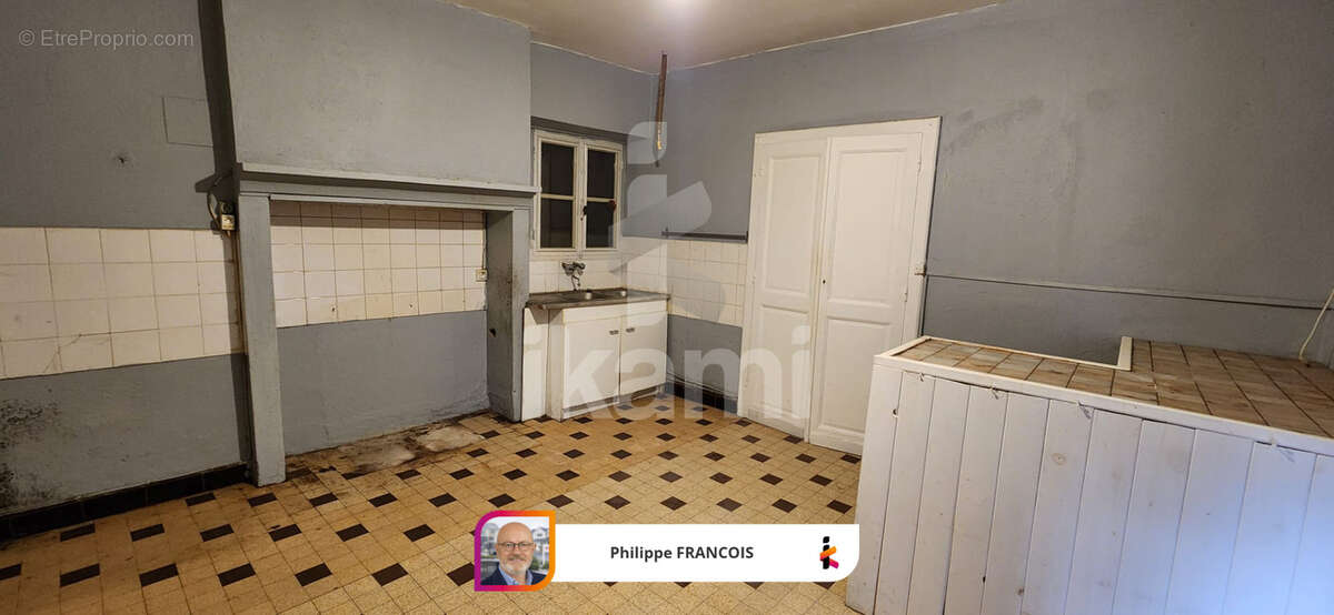 Maison à LIORAC-SUR-LOUYRE