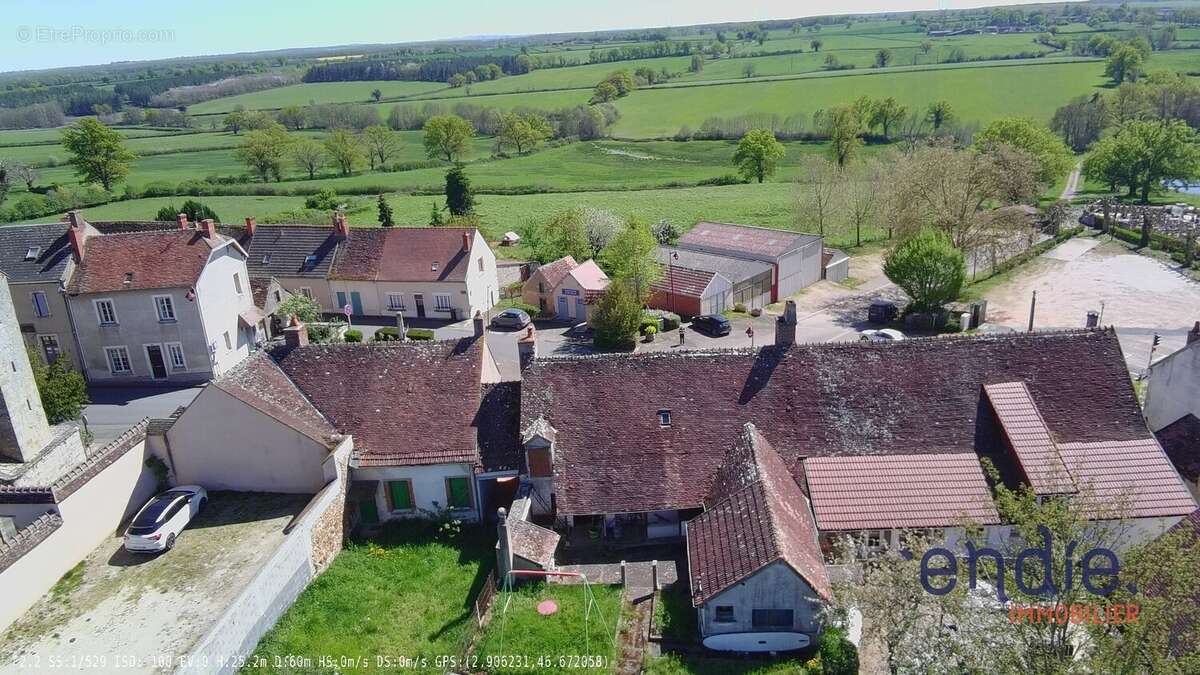 Maison à COULEUVRE