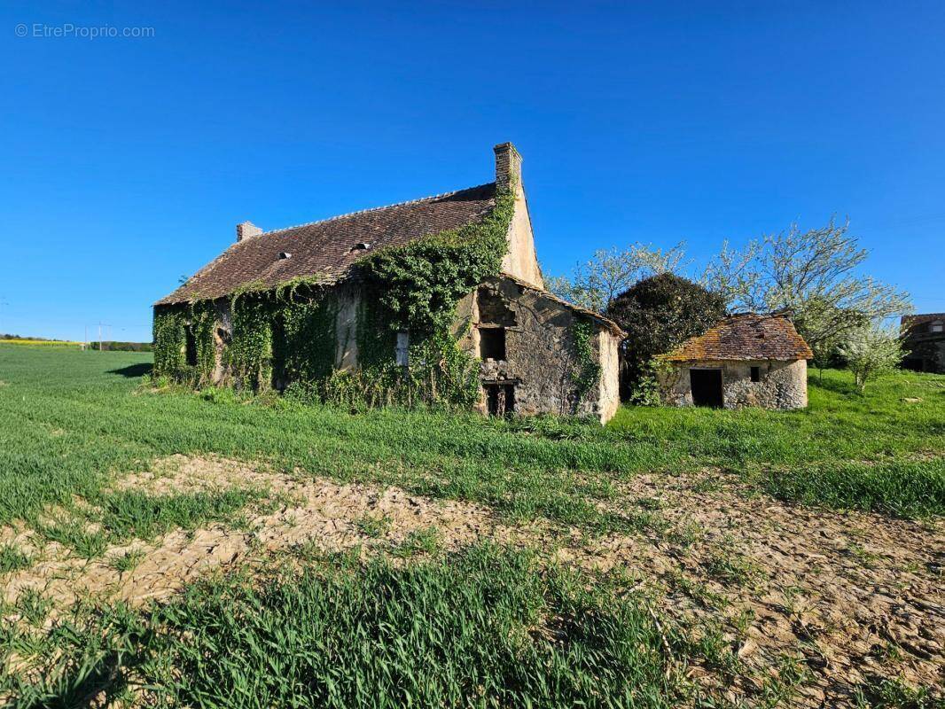 Maison à SAINT-JEAN-D'ASSE