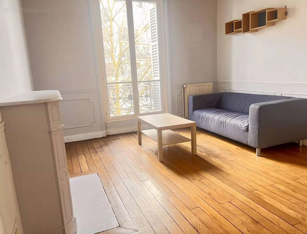 Appartement à PARIS-19E