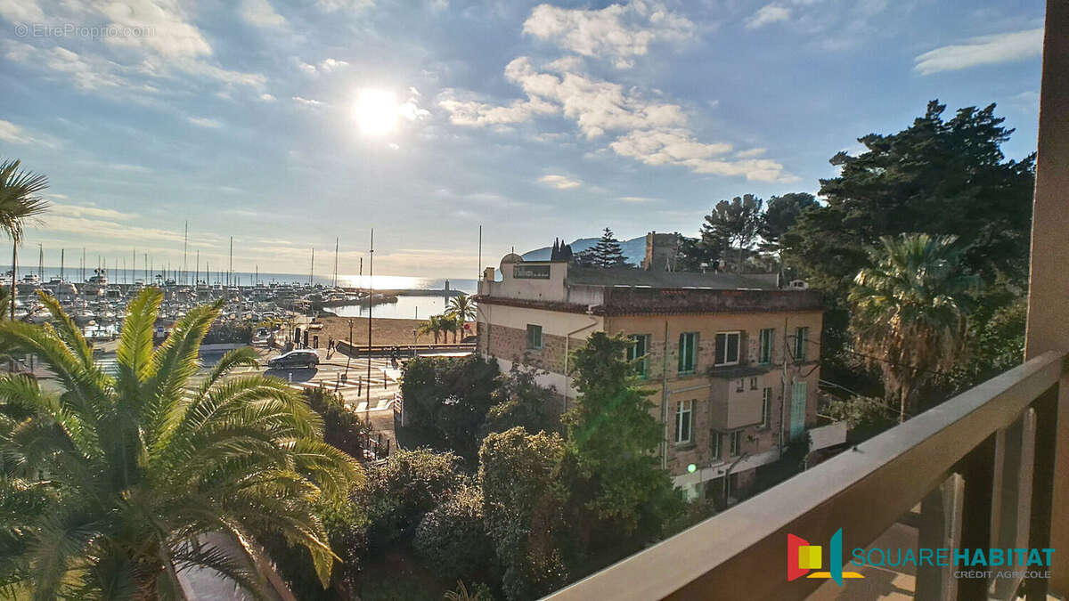 Appartement à MANDELIEU-LA-NAPOULE