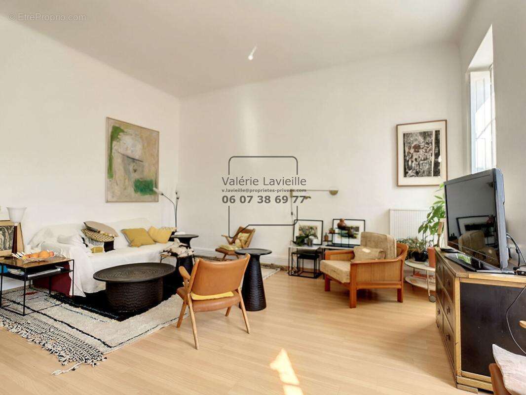 Appartement à MARSEILLE-6E