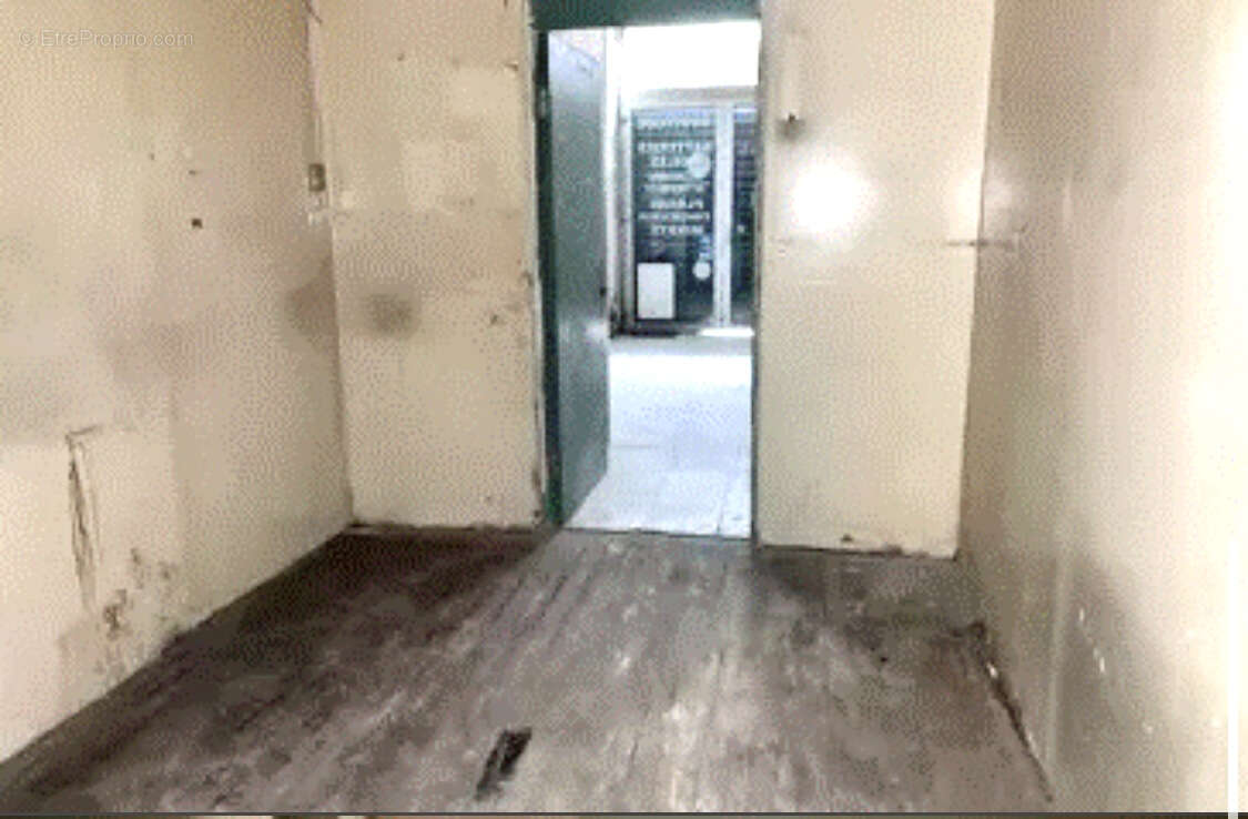 Commerce à PARIS-5E