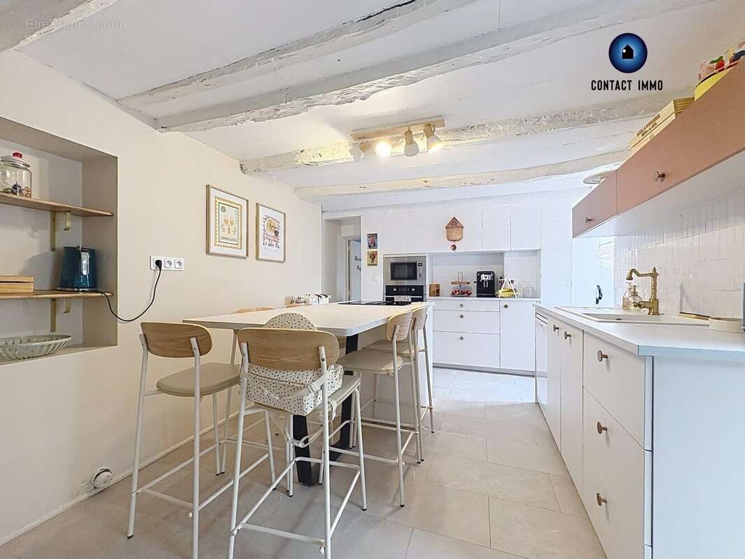 Maison 147 m² à Varetz  - photo 8