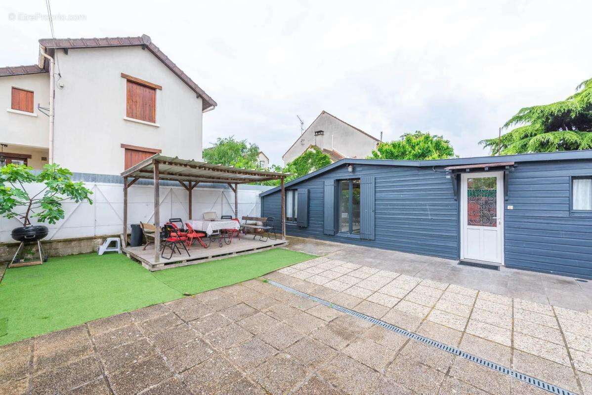 Maison à HOUILLES