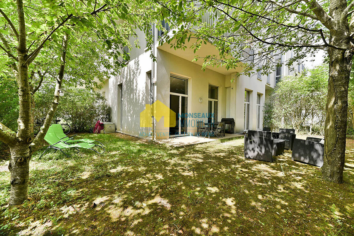 Appartement à SAINTE-GENEVIEVE-DES-BOIS