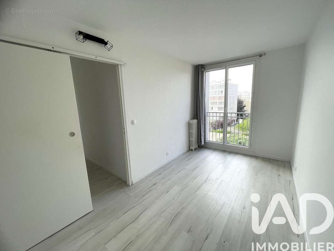 Photo 6 - Appartement à MONTROUGE