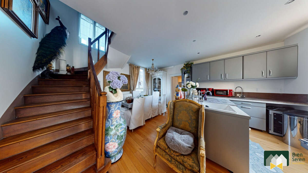 Maison à CHATEAUNEUF-EN-THYMERAIS