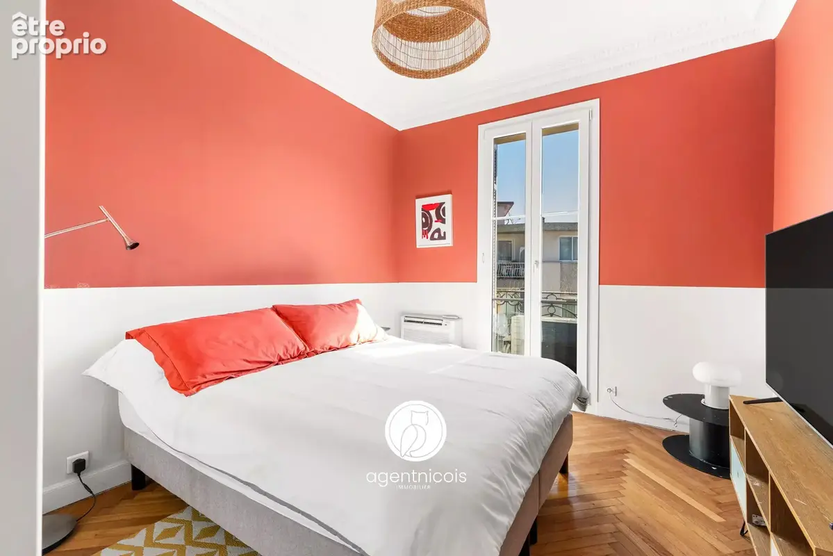 Nice Gambetta // Rue Chateauneuf : Dernier Etage - Rénover - photo 19