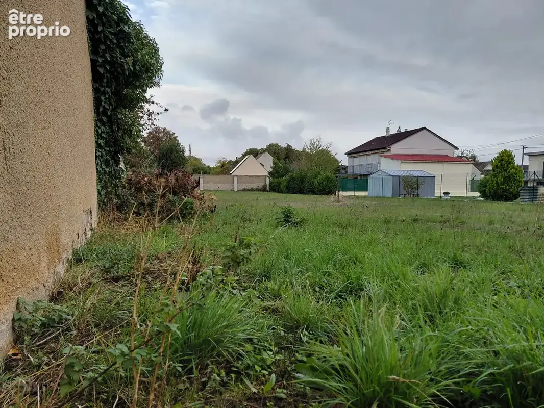 Terrain constructible de 1 160 m2 pont sur yonne - photo 5