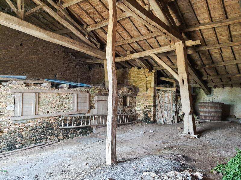 Maison à SAUZE-VAUSSAIS