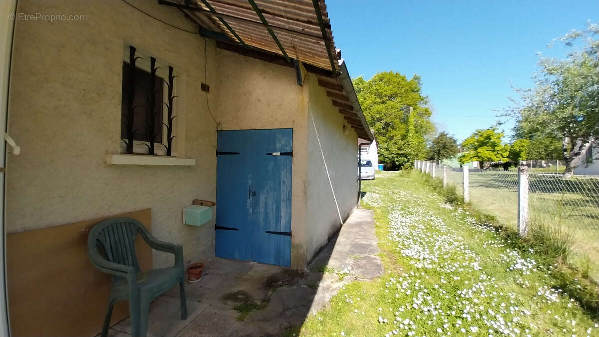 Maison à SEGONZAC