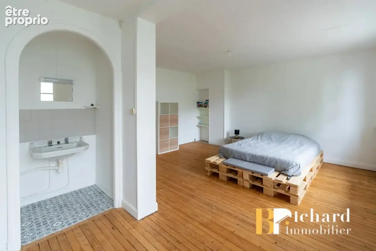 LAON - Maison de Ville 147M² - 4 chambres - photo 4