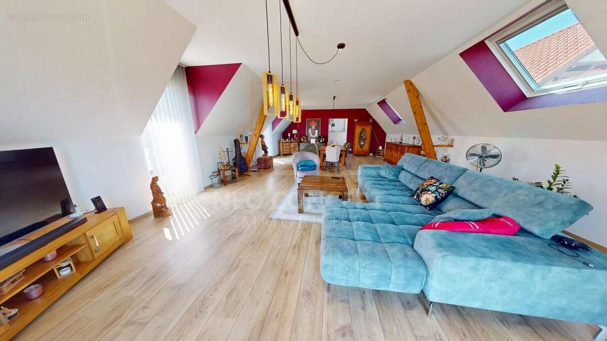 Exceptionnelle propriété de 35 ares avec maison contemporaine de 216 m² - photo 6