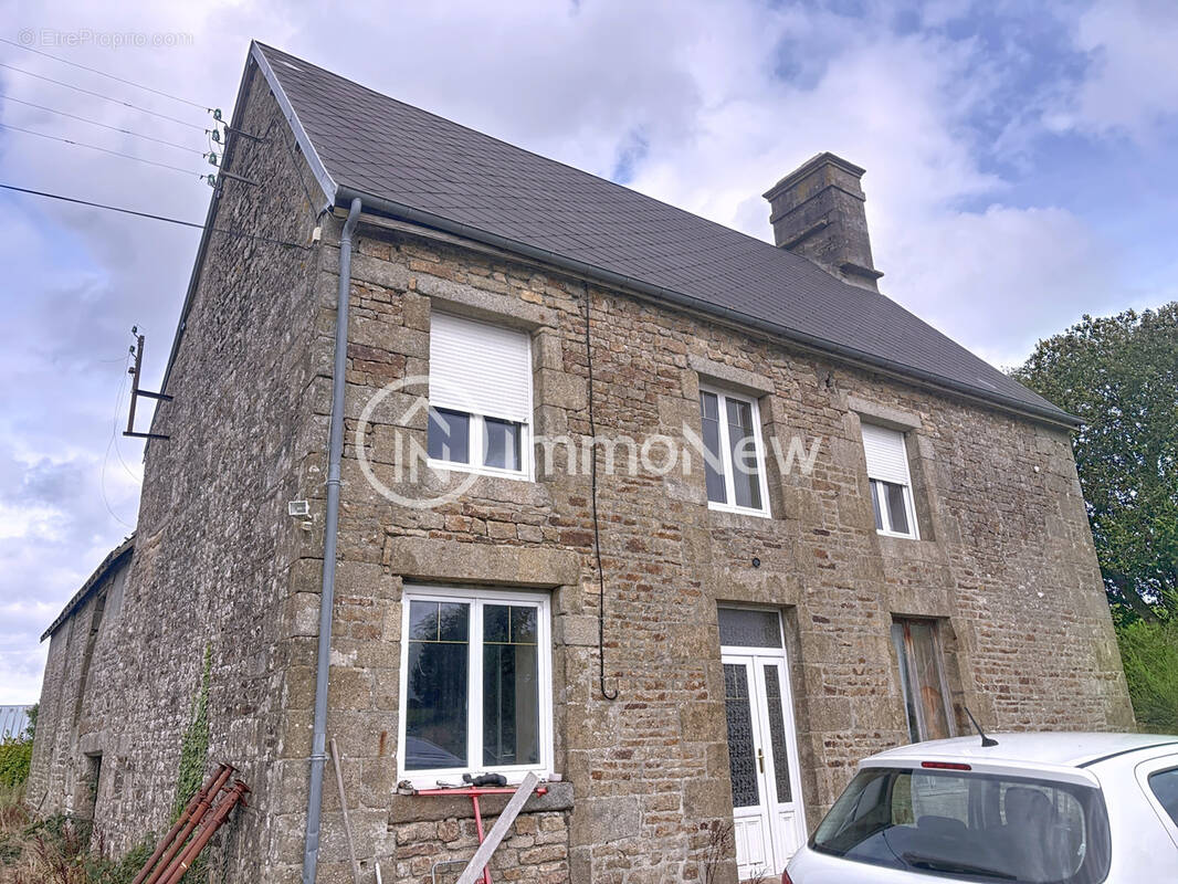 Maison à SOURDEVAL