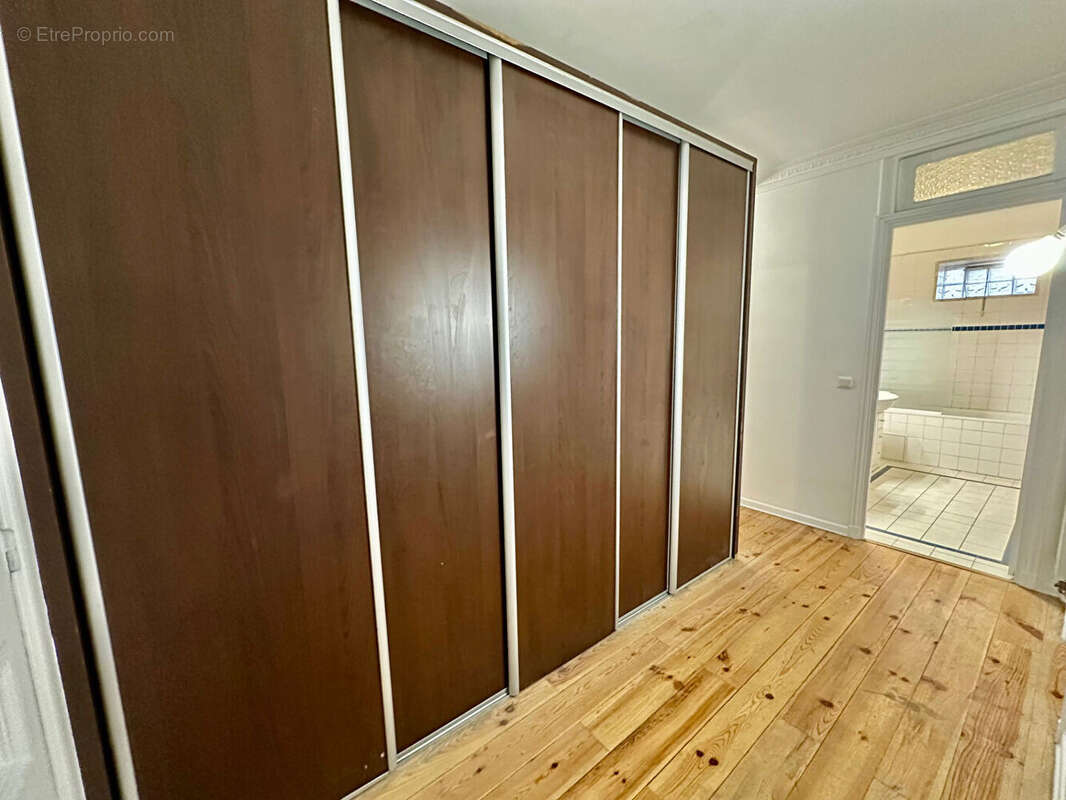 Appartement à IVRY-SUR-SEINE