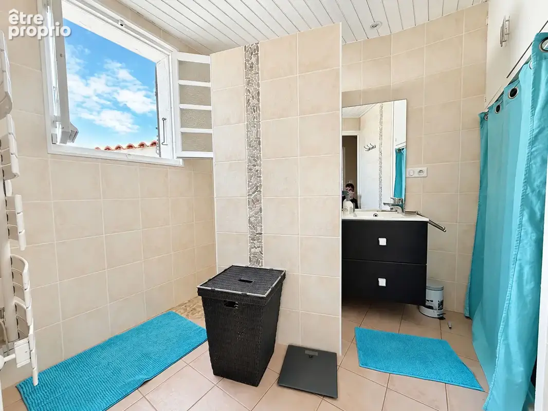 Maison de charme en centre-ville de la Tranche sur Mer - photo 9