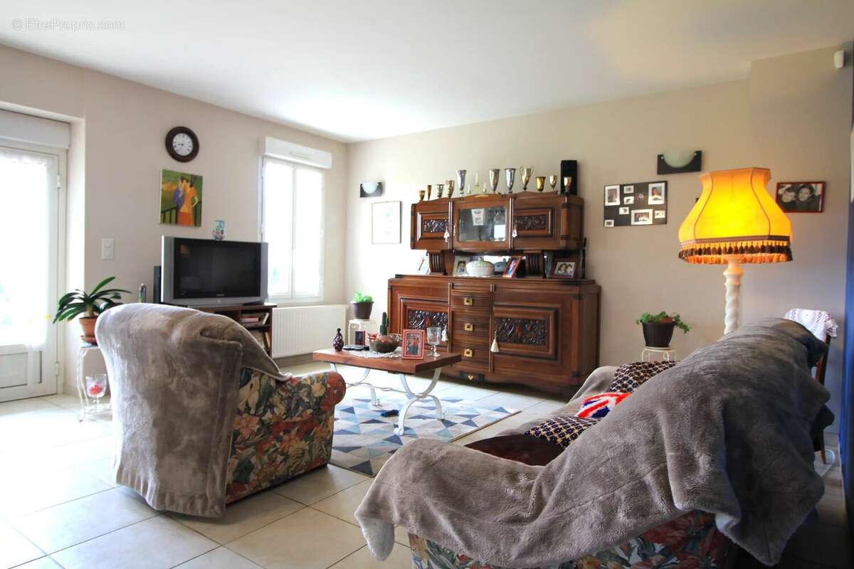 Maison à MONFLANQUIN