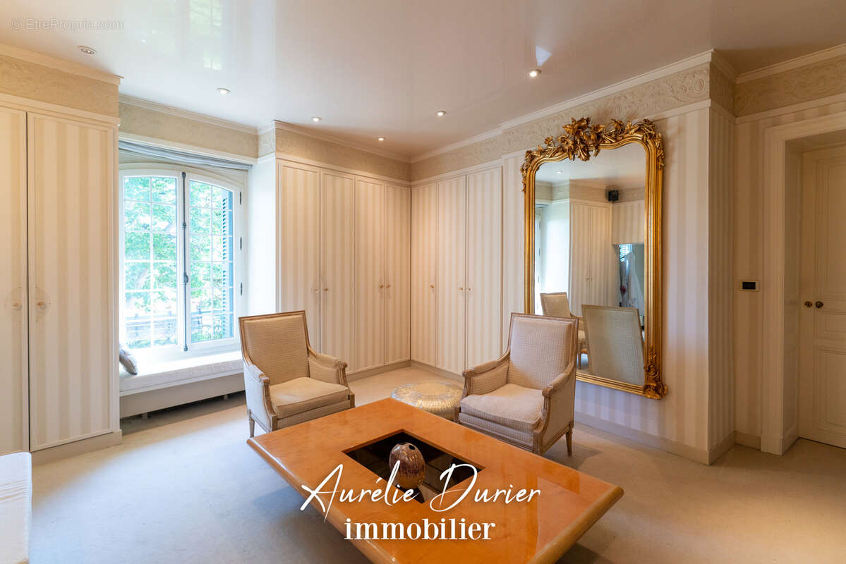 Maison à VERNOU-SUR-BRENNE