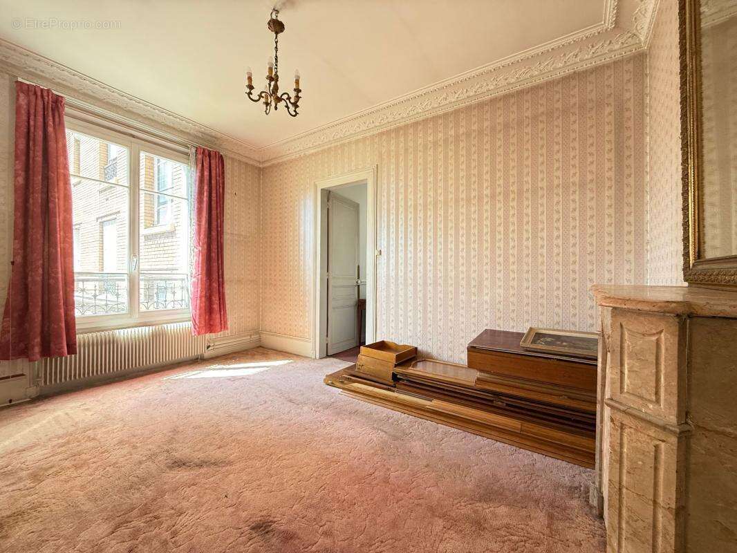 Appartement à NOGENT-SUR-MARNE