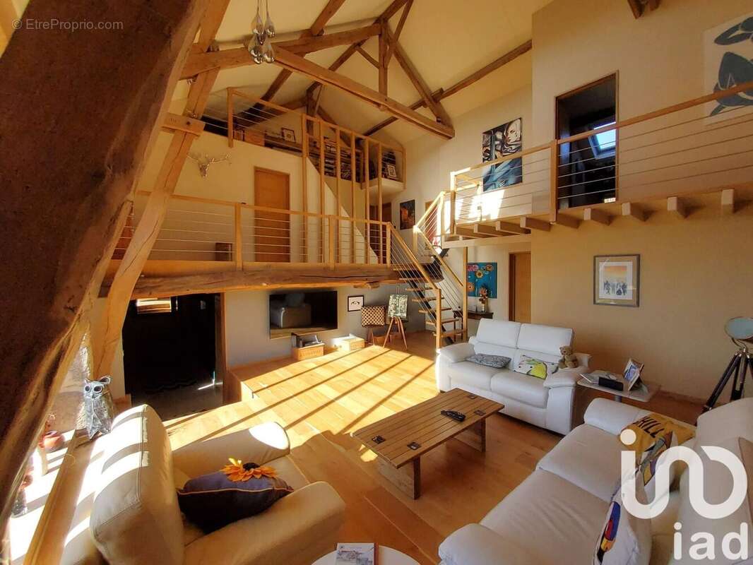Maison 219 m² à Saint-Amand-Jartoudeix  - photo 5