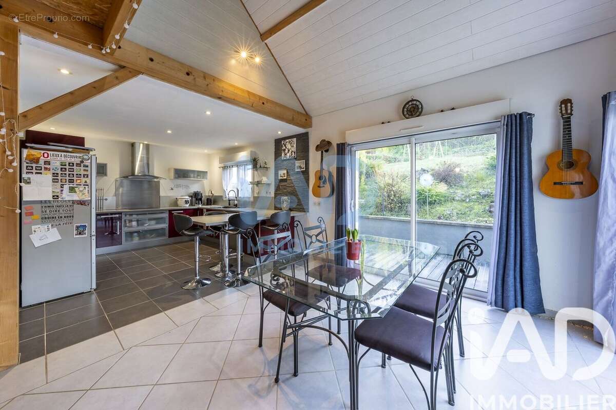 Maison 151 m² à Dormelles  - photo 8