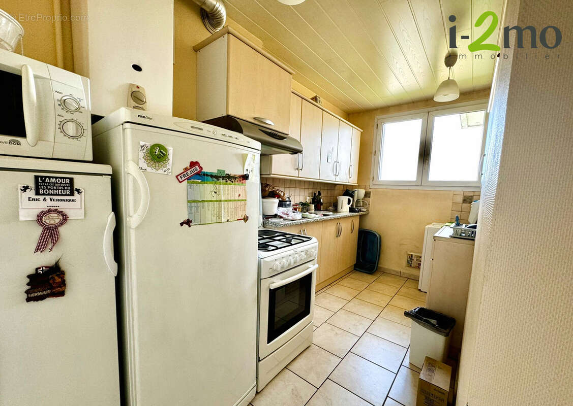 Appartement à THIAIS