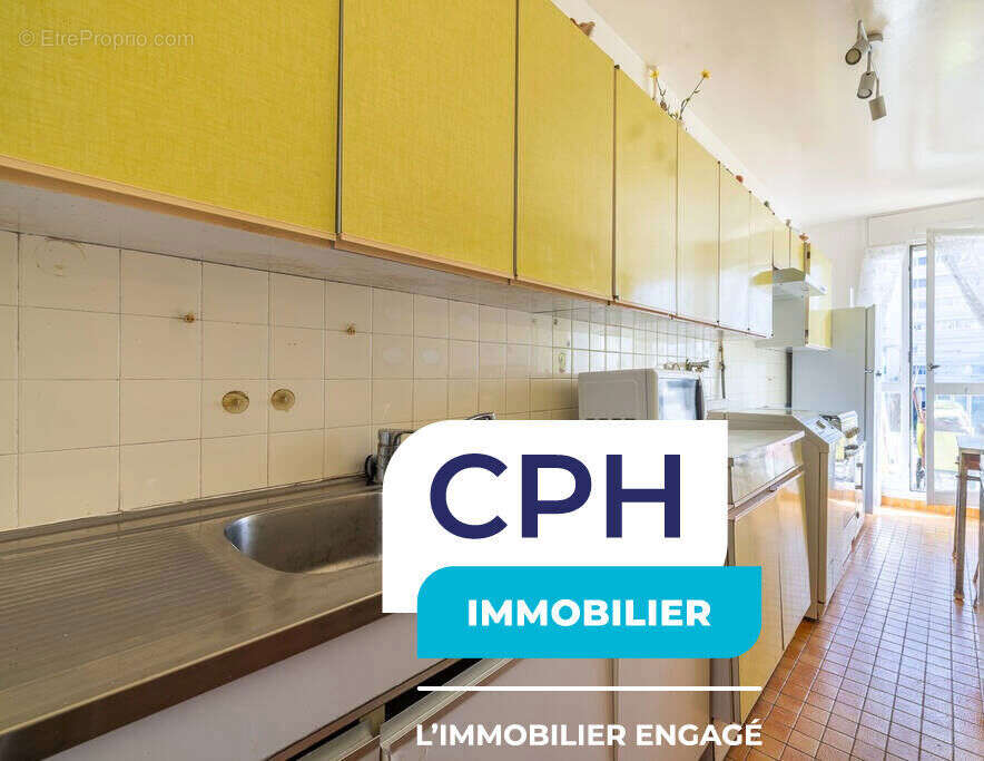 Appartement à PARIS-19E