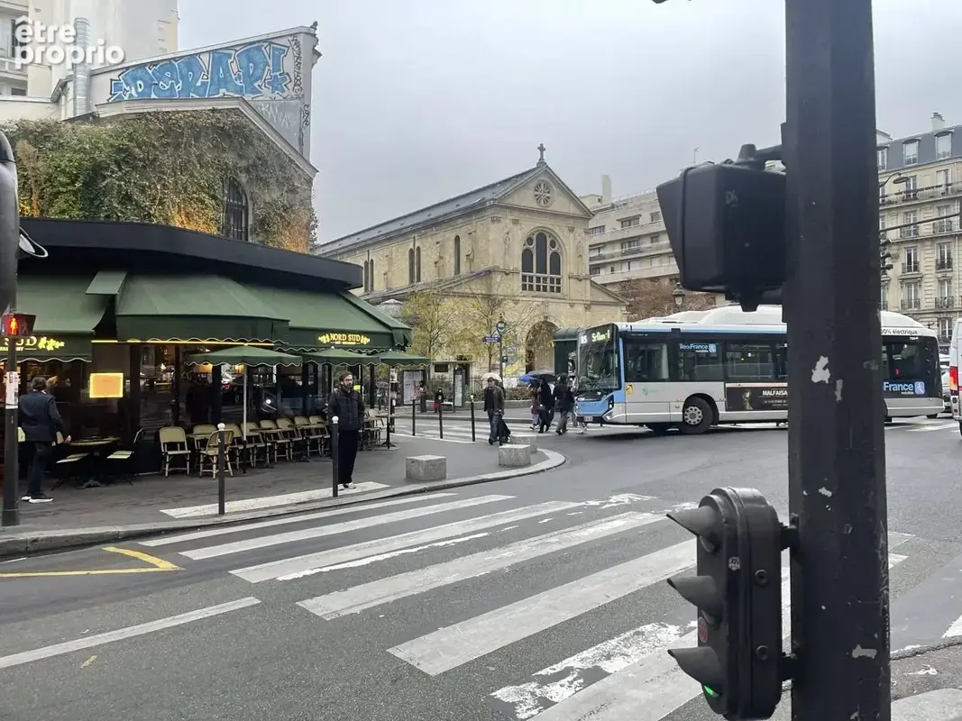 Bien immobilier à vendre à Paris-18e (75018) - photo 6