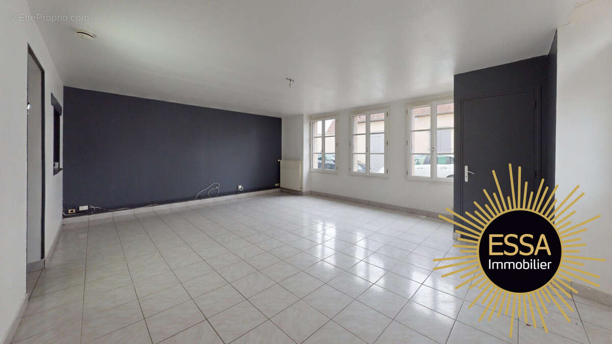 Appartement à CHAVENAY