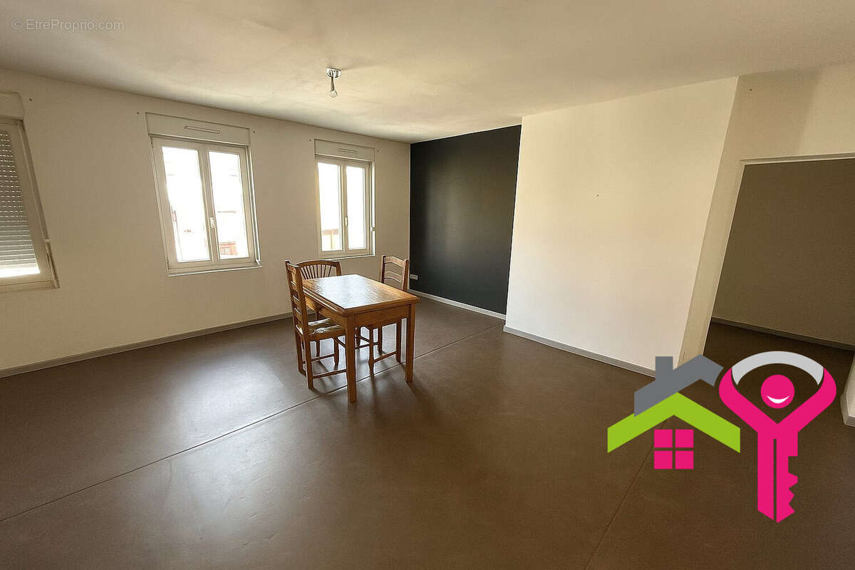 Appartement 200 m² à Somain  - photo 2