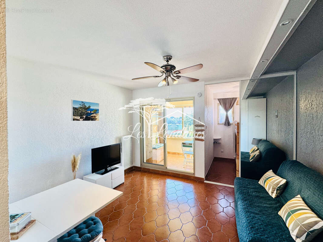 Appartement à LA LONDE-LES-MAURES