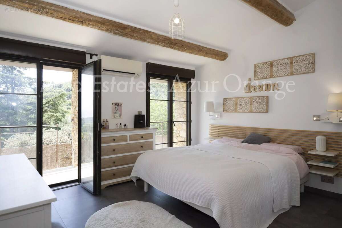 Maison à GRIMAUD