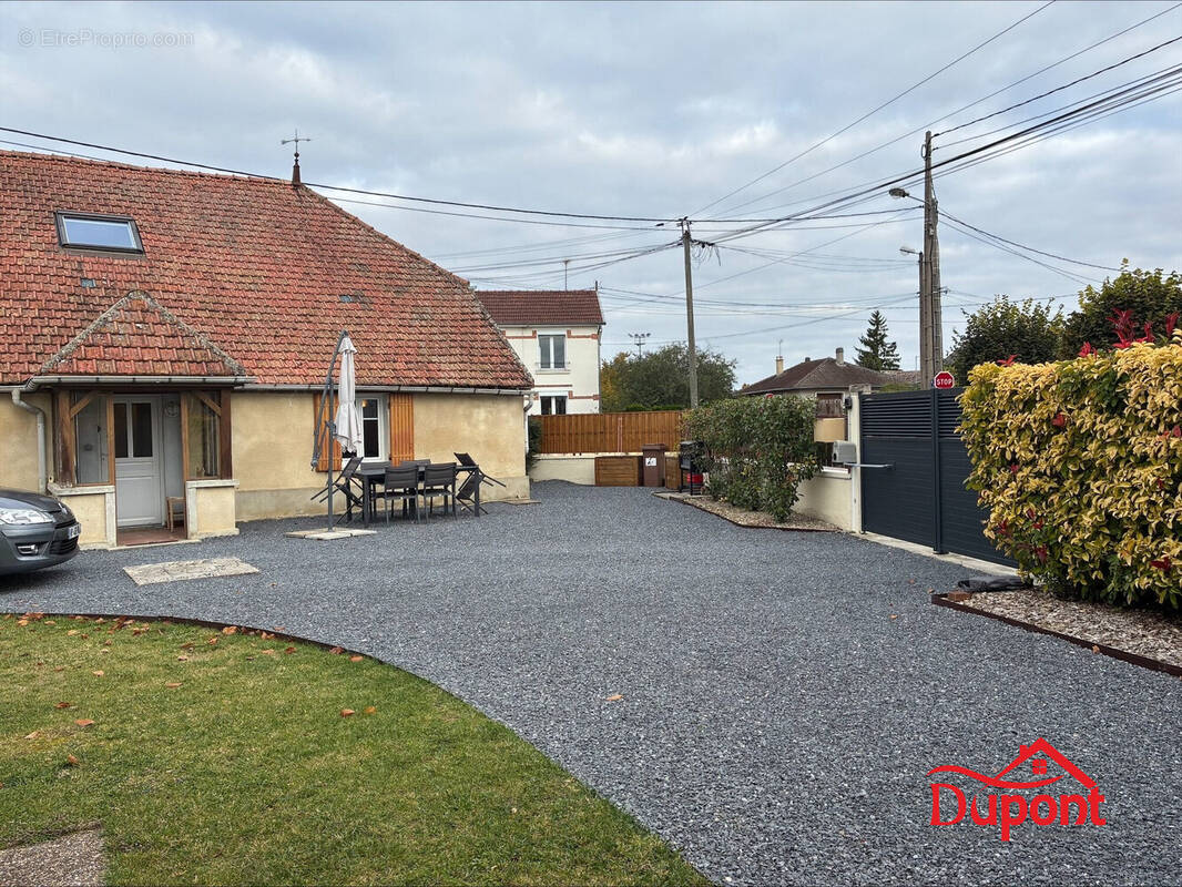 Maison à SAINT-ANDRE-LES-VERGERS