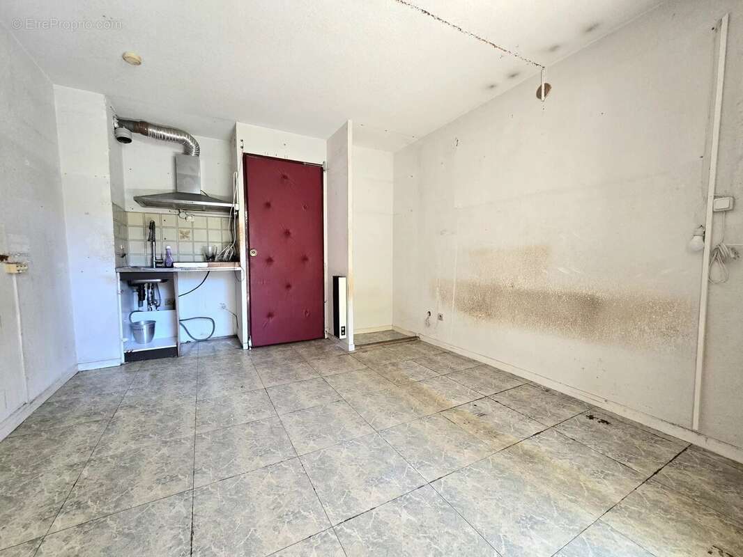 Appartement à BORMES-LES-MIMOSAS