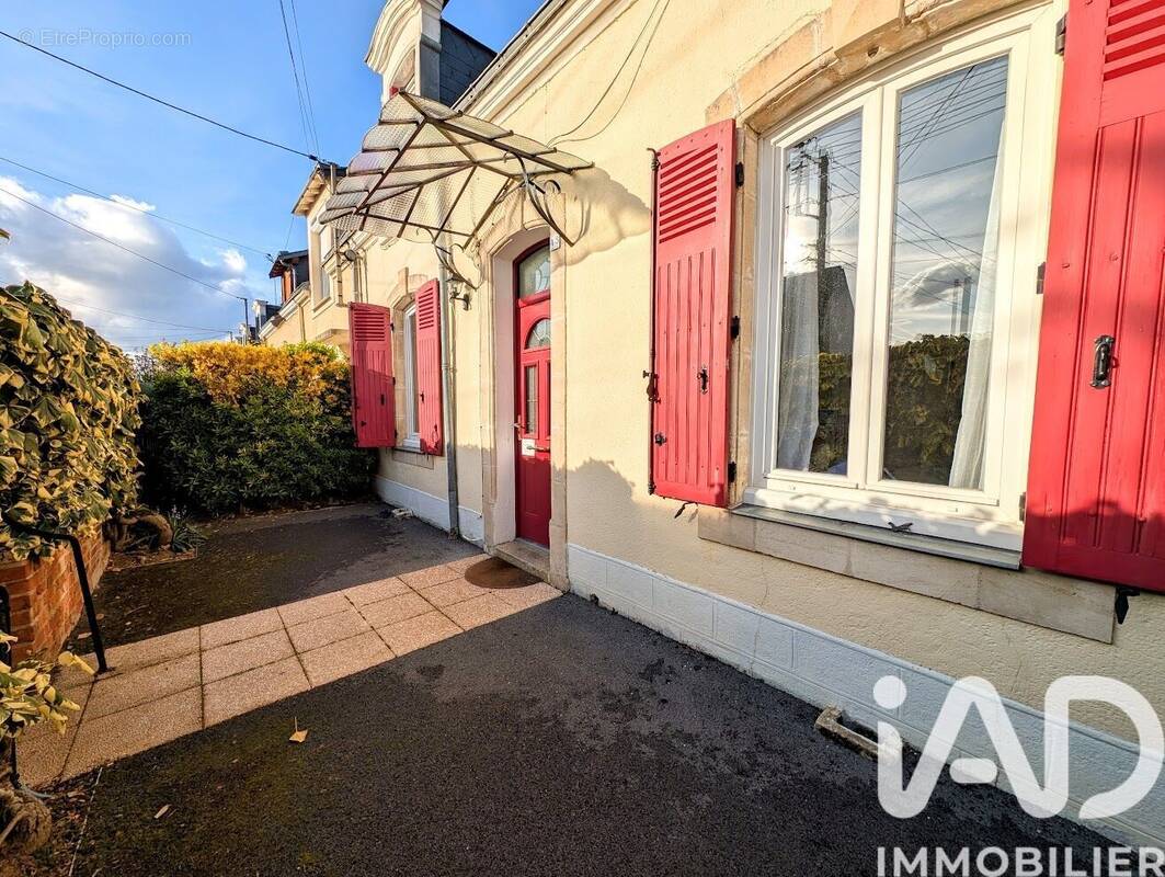 Photo 1 - Maison à LE MANS