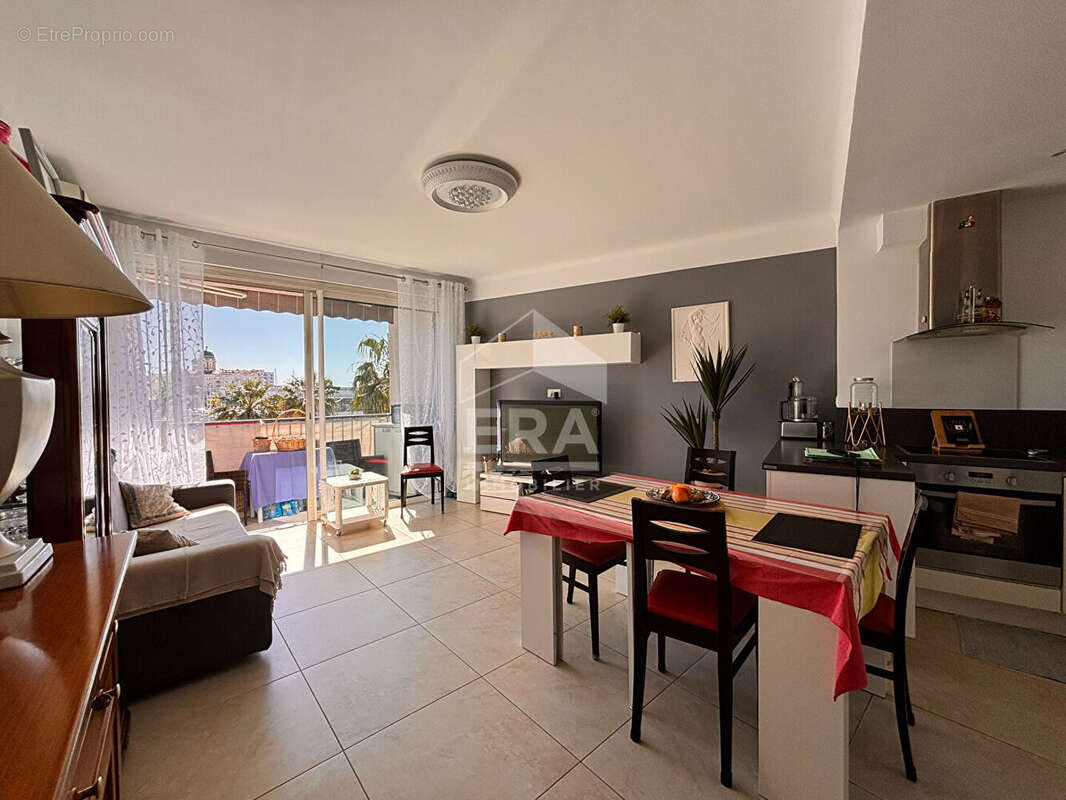Appartement à FREJUS