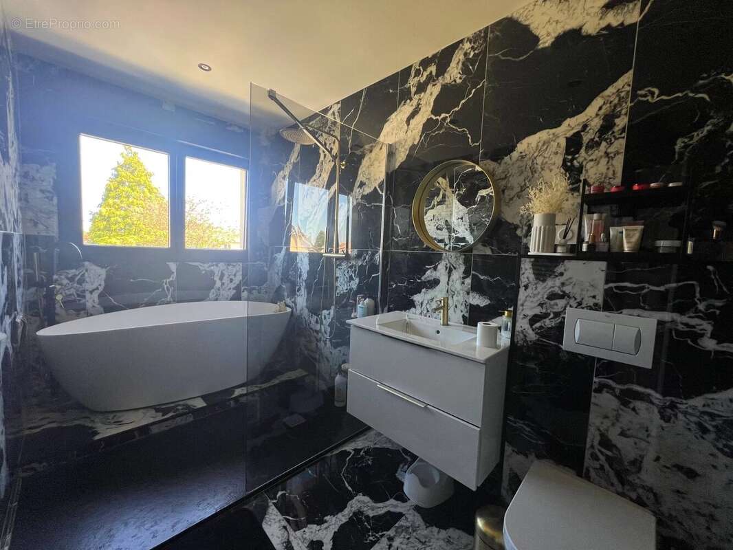 Maison à TOURNAN-EN-BRIE